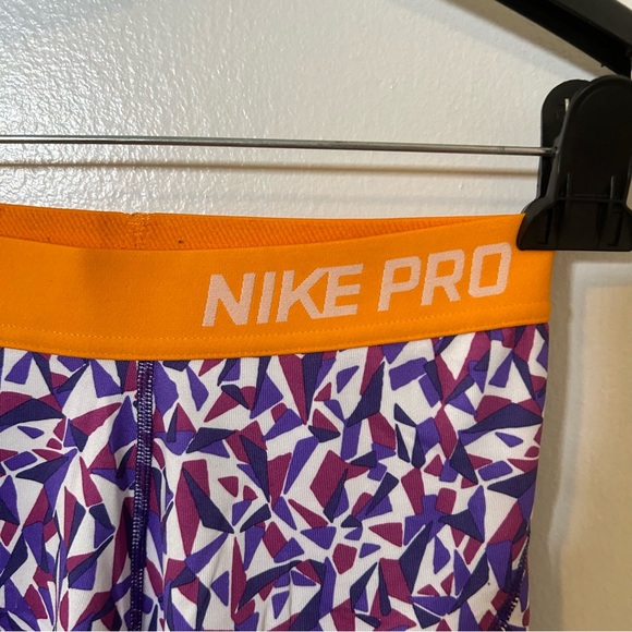 Nike Pro Dri Fit geometric multicolor biker shorts - Picture 3 of 8